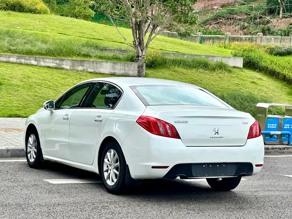 Peugeot 508 2.0L 2nd Anniversary Commemorative Auto Sunroof Classic Edition, фото 6