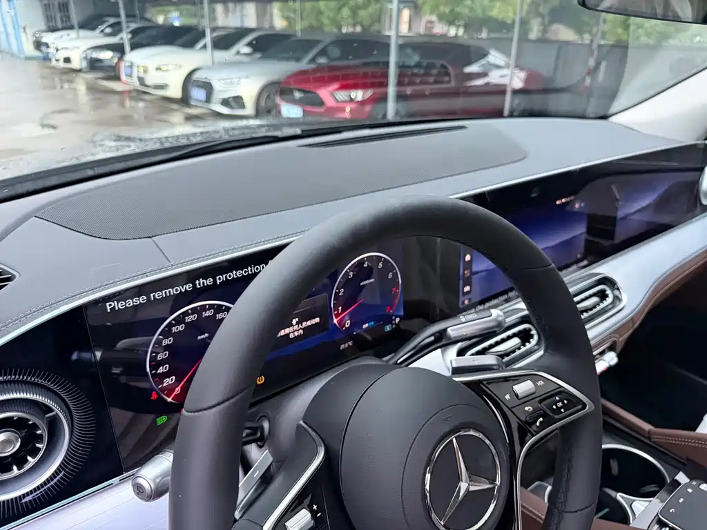 Mercedes-Benz GLE — миниатюра 23