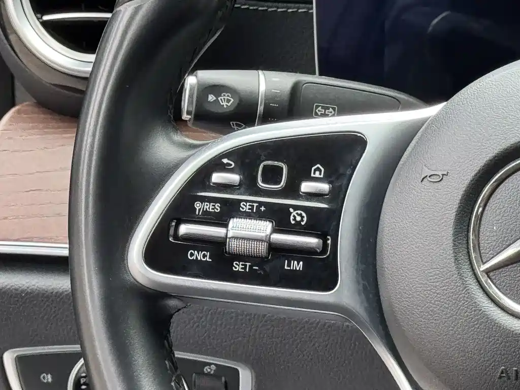Mercedes-Benz E-Class E 2020 E 300 L Fashion