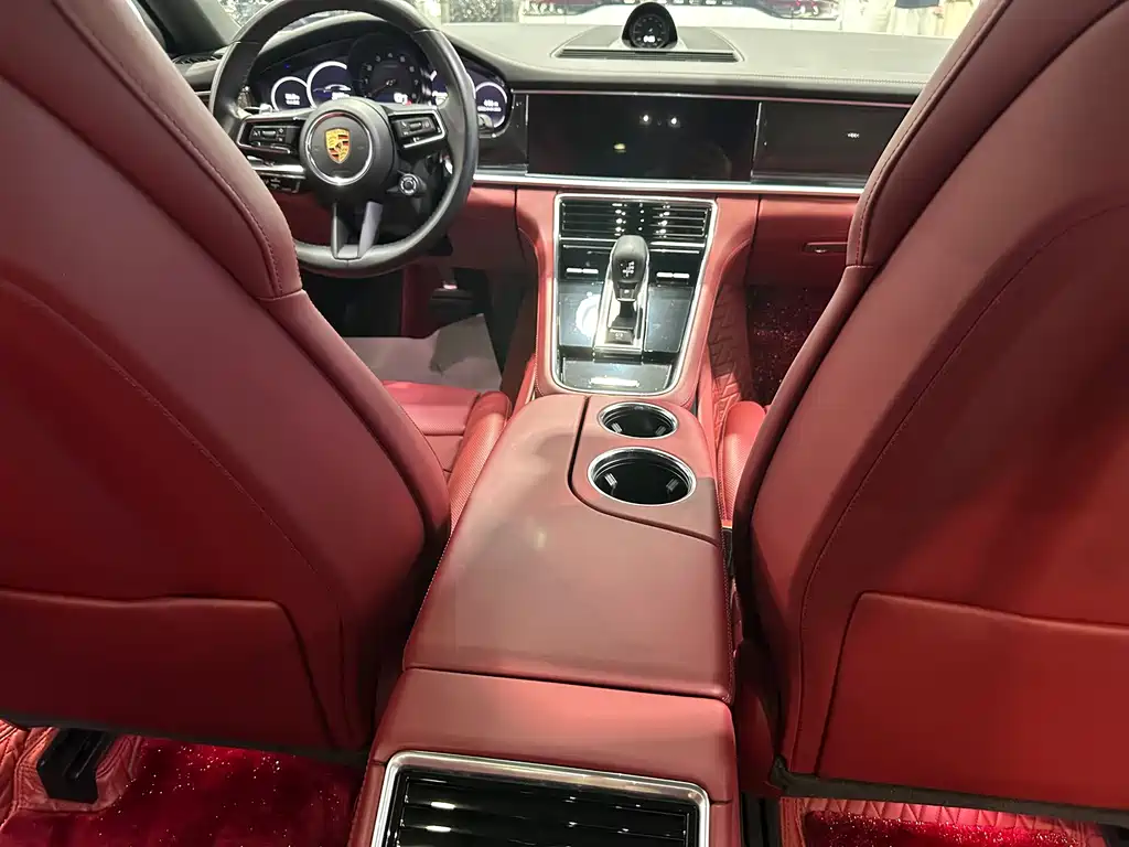 Porsche Panamera — миниатюра 8