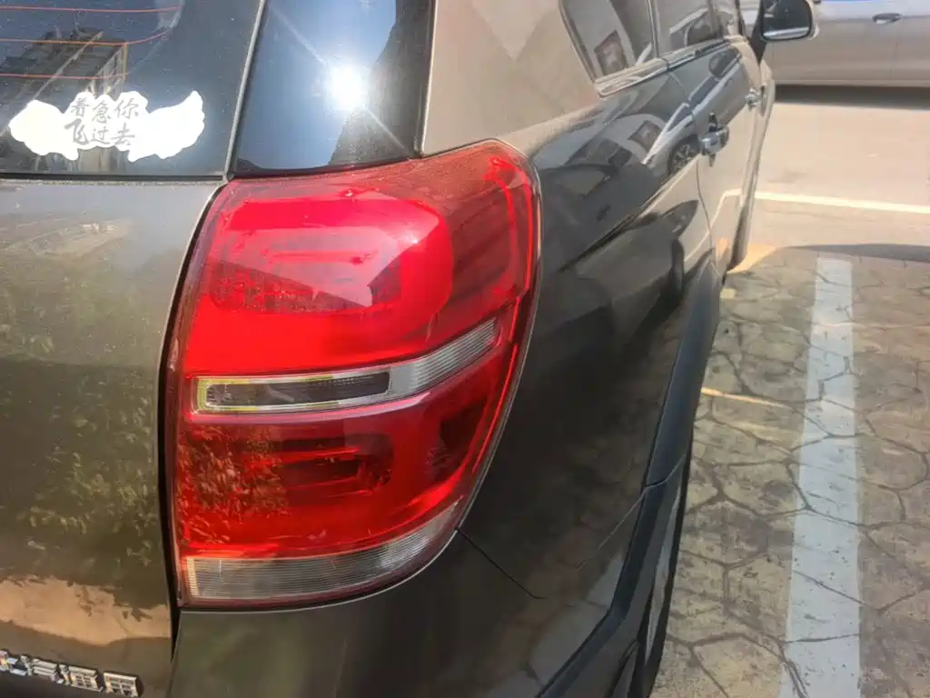 Chevrolet Captiva — миниатюра 8