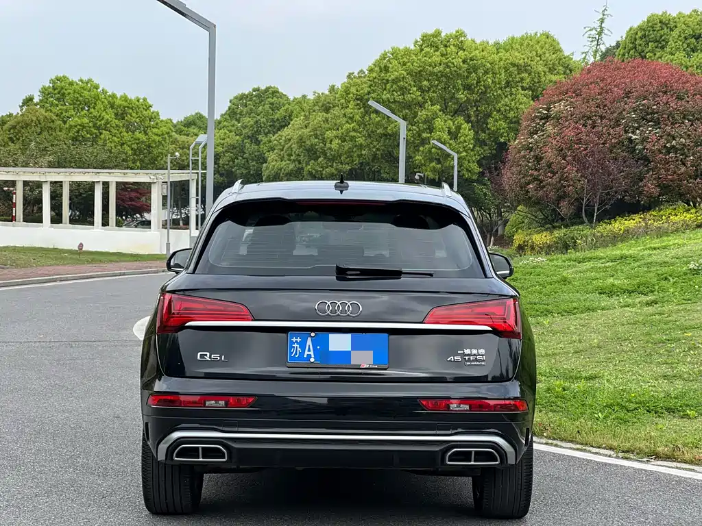 Audi Q5L 2022 45T Luxury