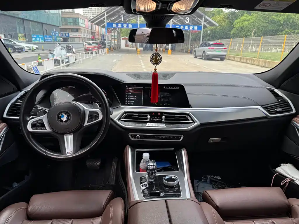 BMW X6 2023 xDrive30i M Sport