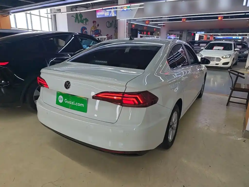 Volkswagen Bora — миниатюра 7
