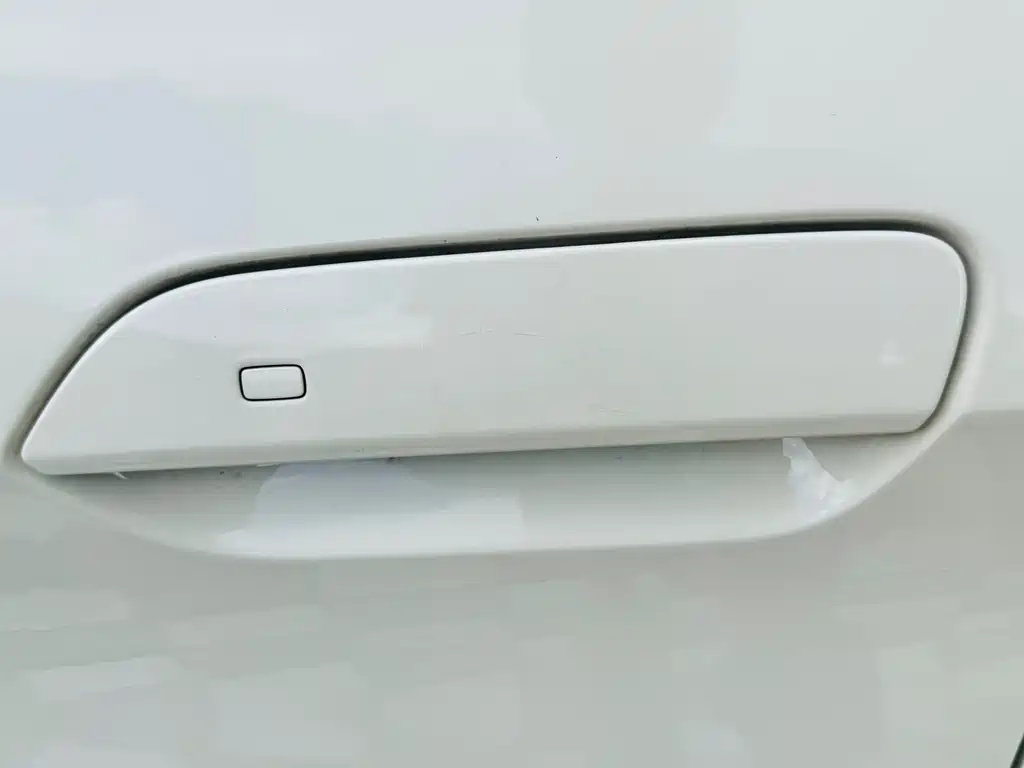 BYD Dolphin — миниатюра 9