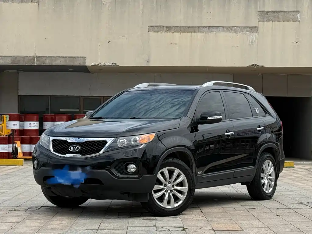 Купить Kia Sorento