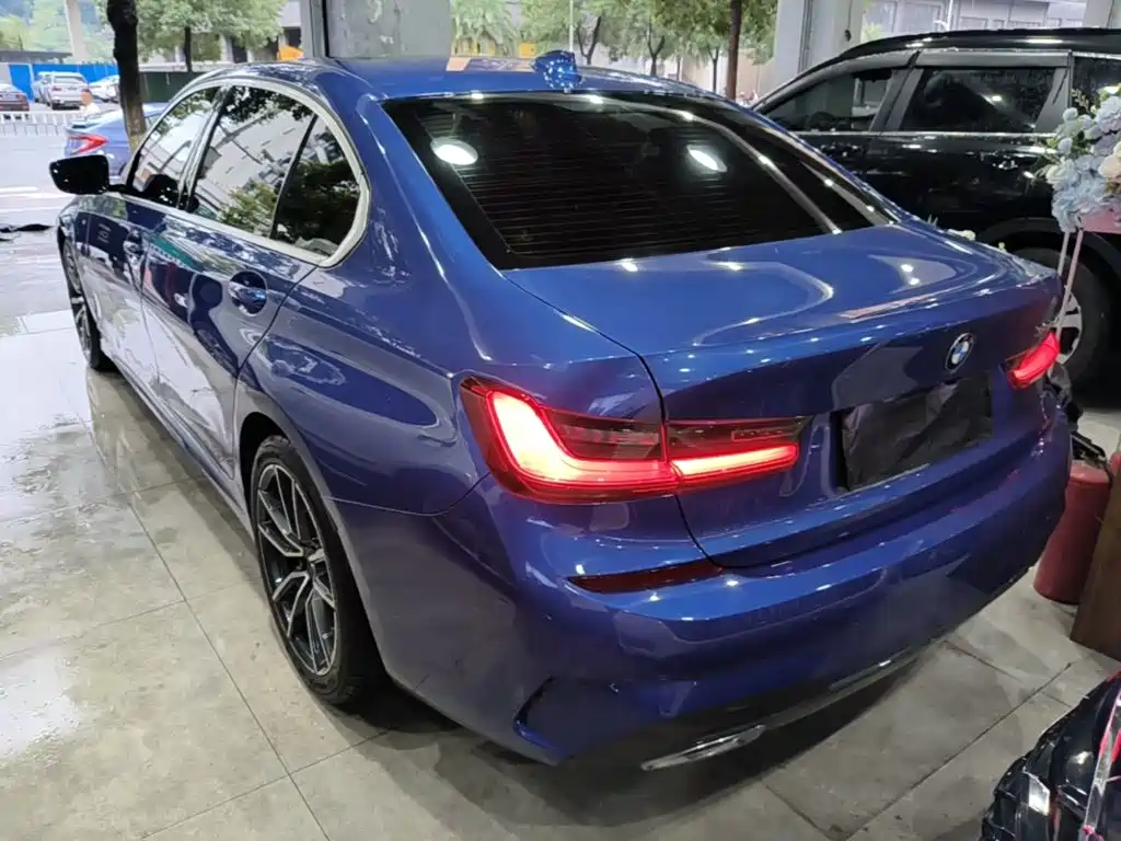 BMW 3 Series — миниатюра 5