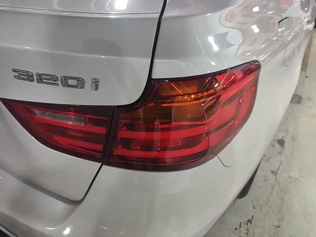 BMW 3 Series GT — миниатюра 8