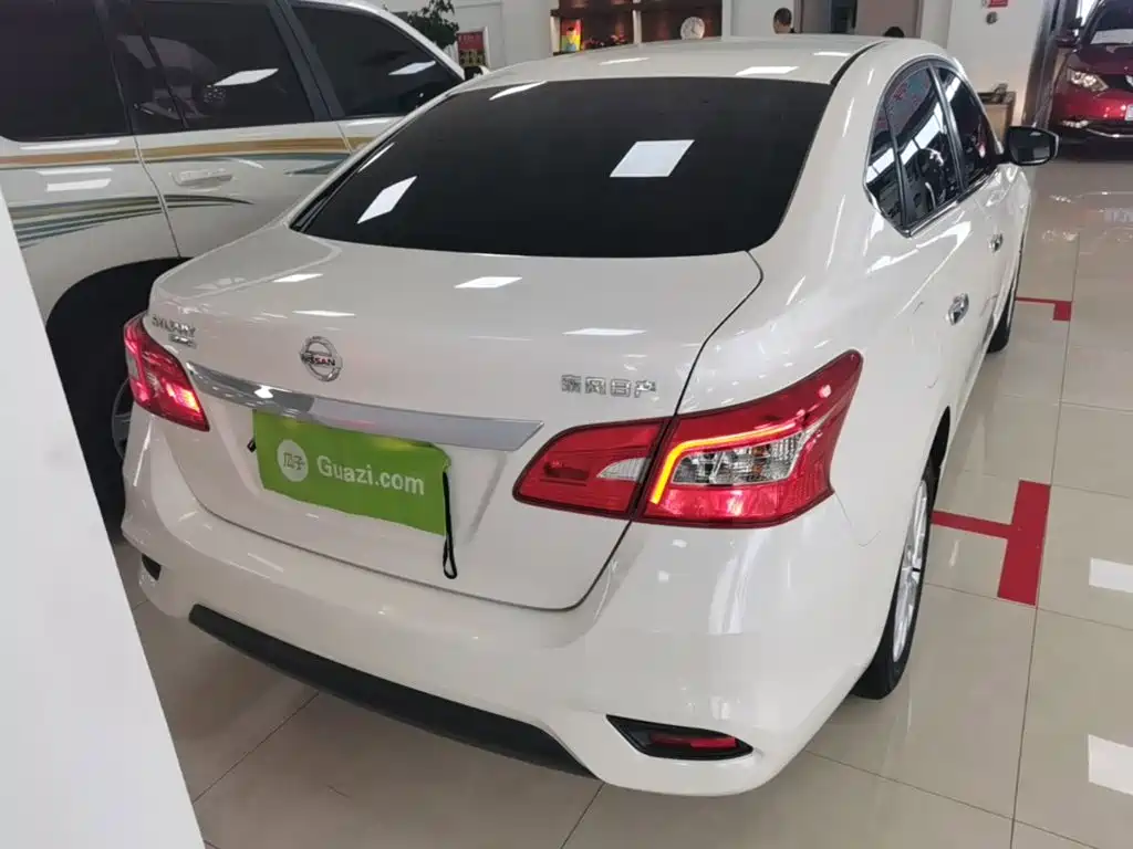 Nissan Sylphy — миниатюра 6