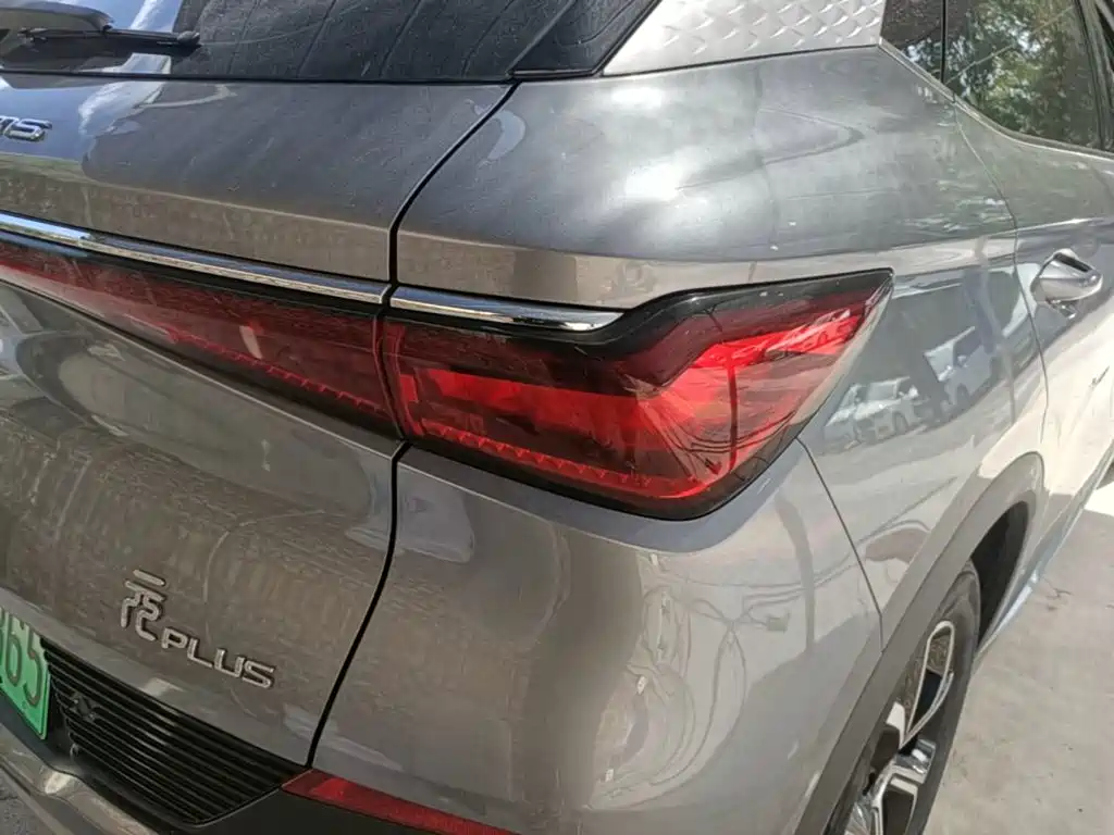 BYD Yuan Plus — миниатюра 8