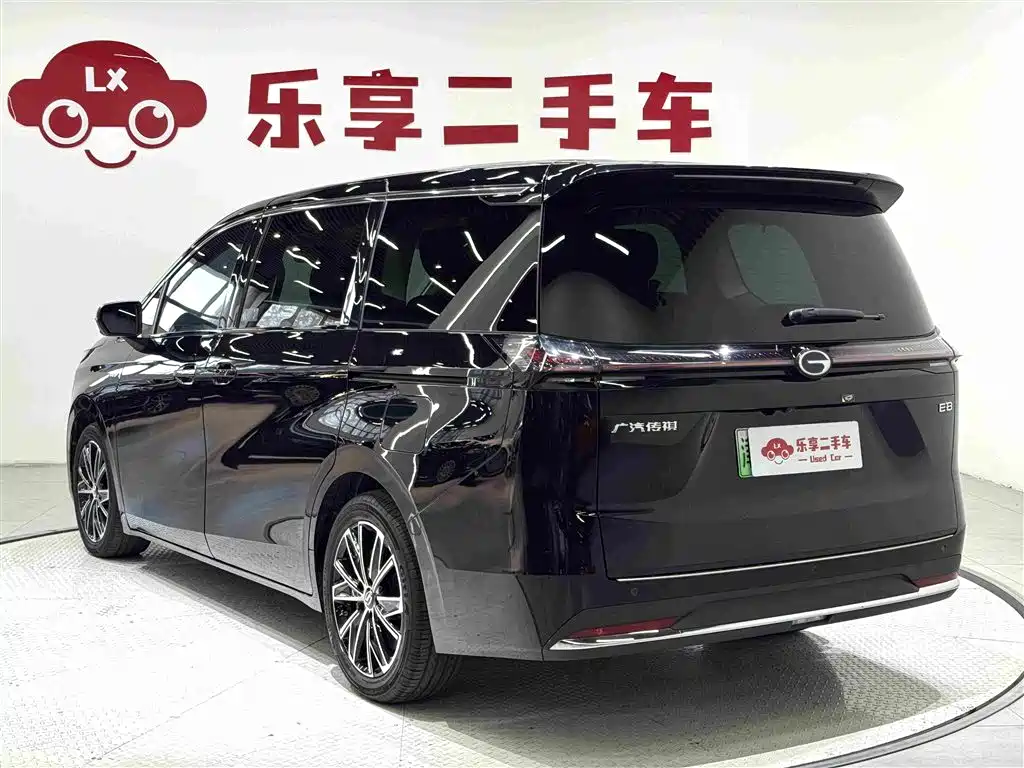 GAC Motor Trumpchi E8 PHEV — миниатюра 3