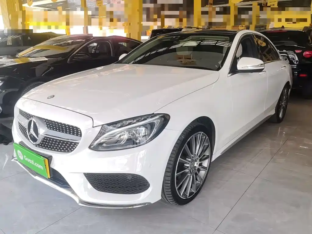 Mercedes-Benz C-Class — миниатюра 2