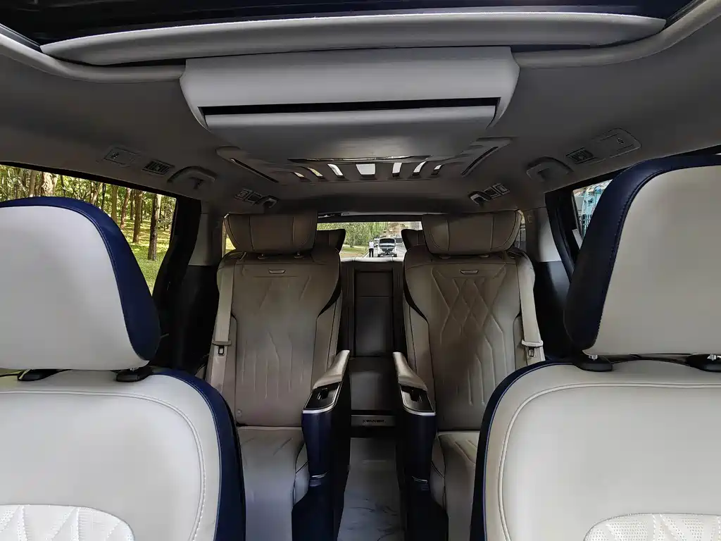 GAC Motor Trumpchi M8 — миниатюра 11