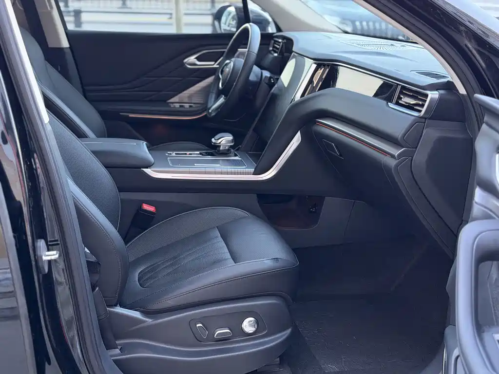 Hongqi Hongqi HS7 PHEV — миниатюра 6