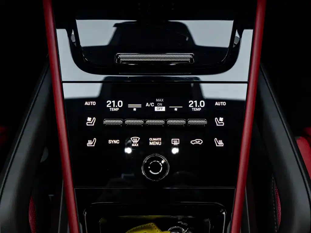 Porsche Cayenne — миниатюра 18