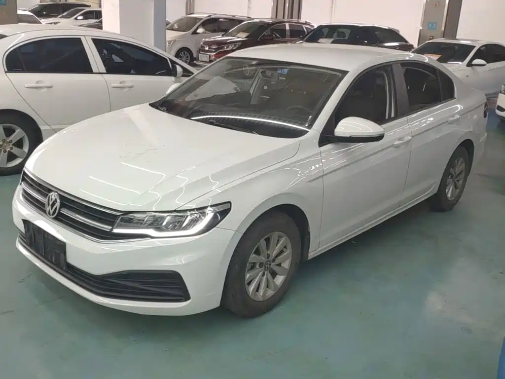 Volkswagen Bora — миниатюра 2
