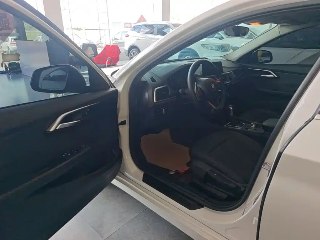 BMW 1 Series — миниатюра 16