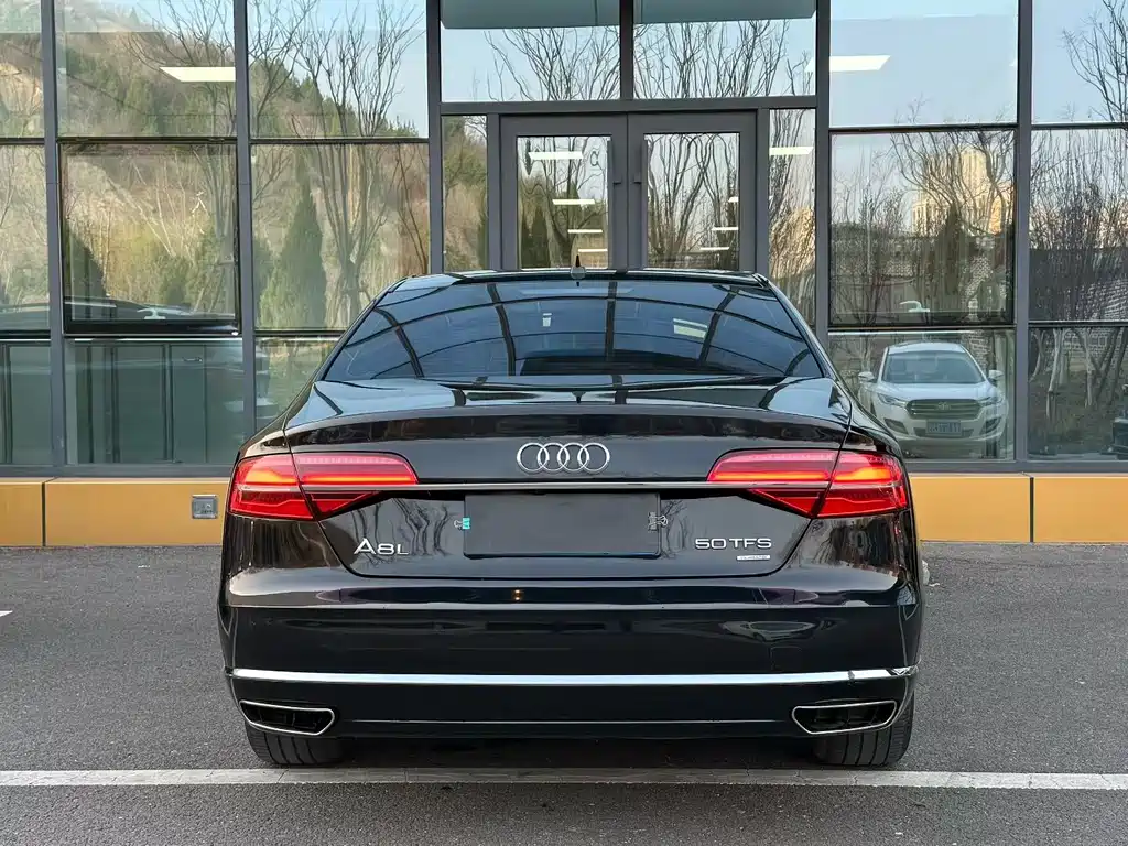 Audi A8 — миниатюра 9