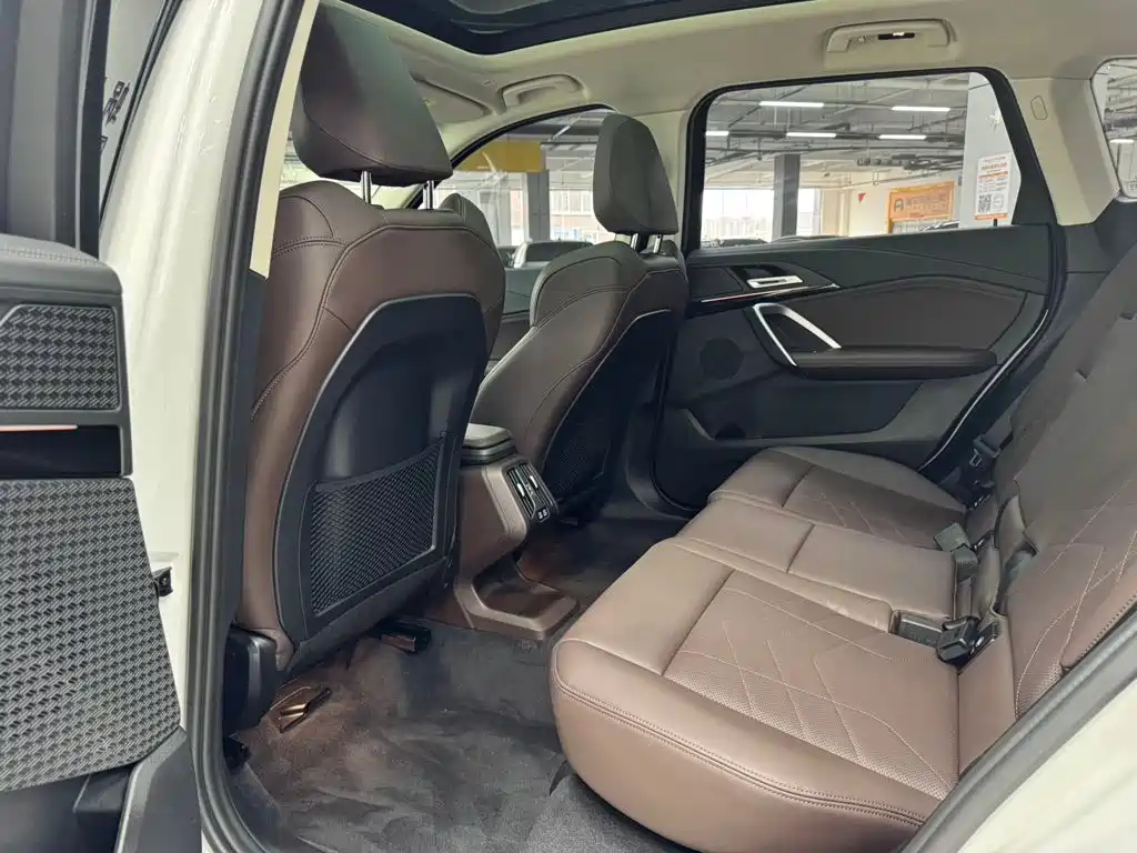 BMW X1 — миниатюра 10