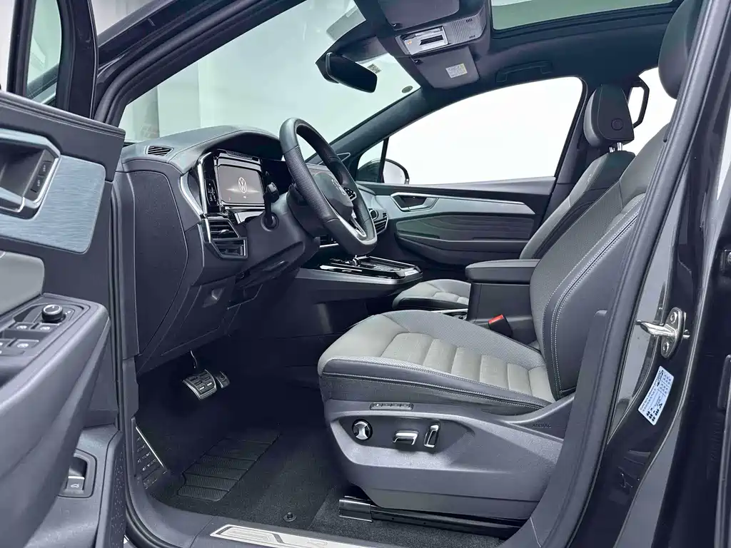 Volkswagen Talagon — миниатюра 3