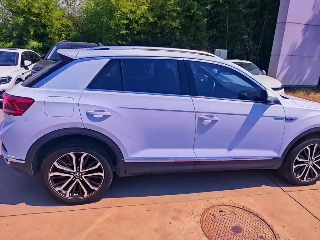 Volkswagen T-Roc — миниатюра 9