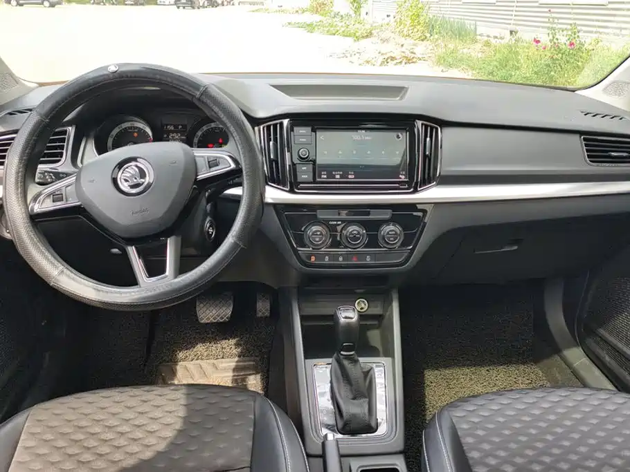 Skoda Kamiq — миниатюра 12