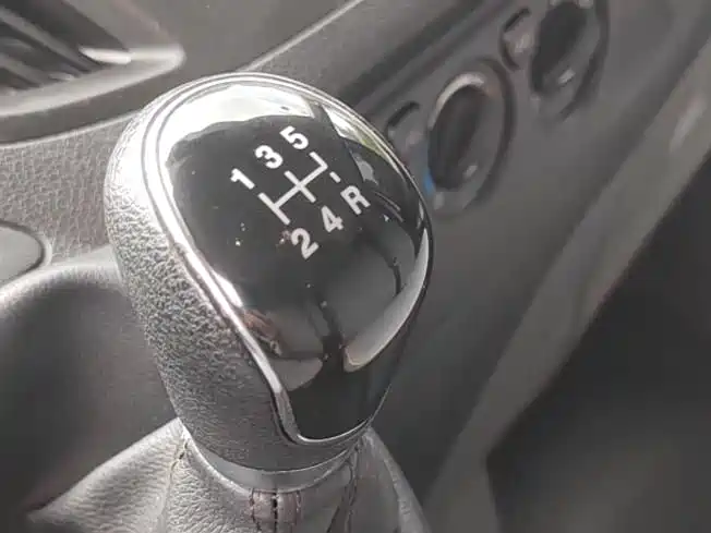 Ford Transit — миниатюра 12