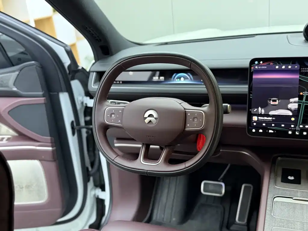 NIO ES8 — миниатюра 10