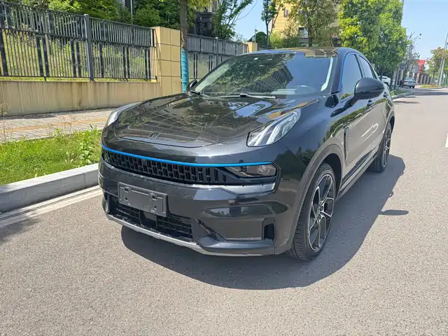 2021 Lynk & Co 05