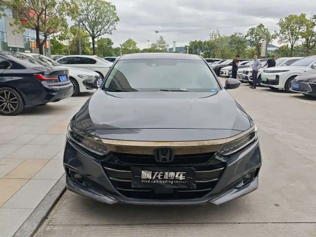 Honda Accord — миниатюра 2