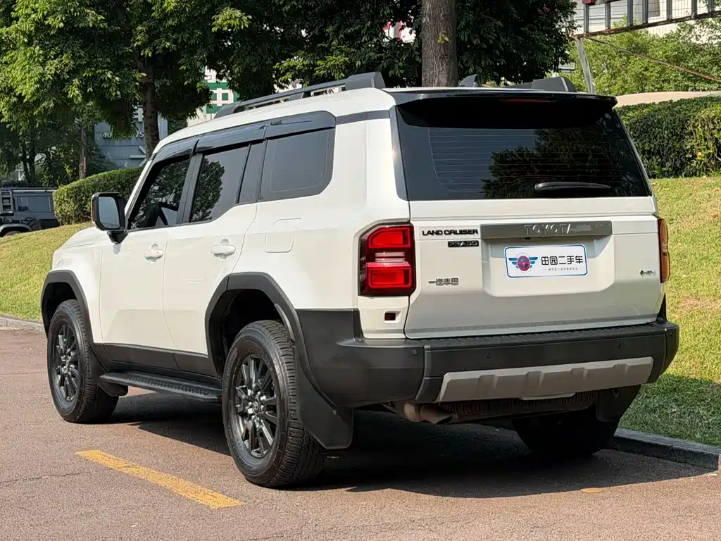 Toyota Prado — миниатюра 4