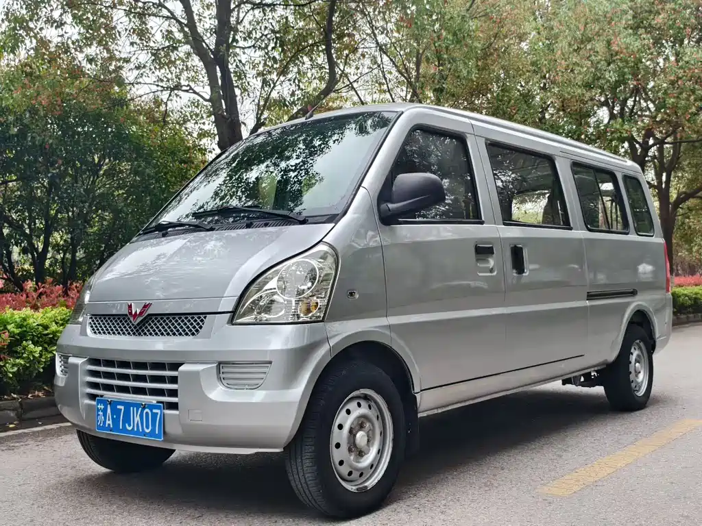 Wuling Rongguang 2016