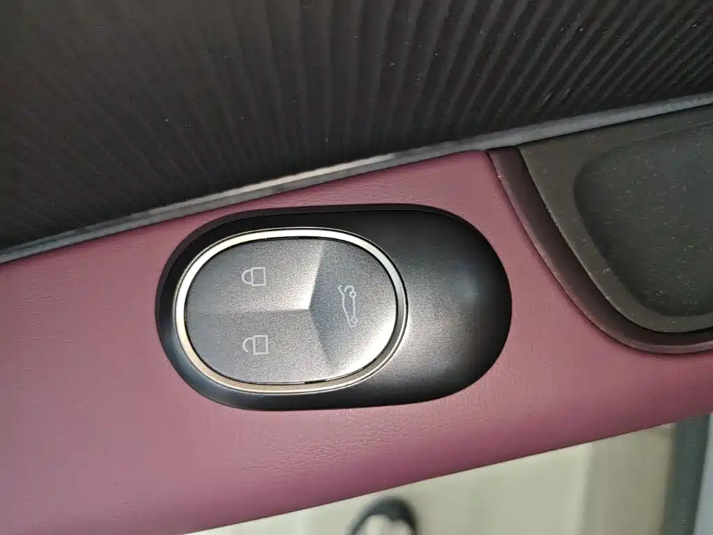 NIO ET5T — миниатюра 9