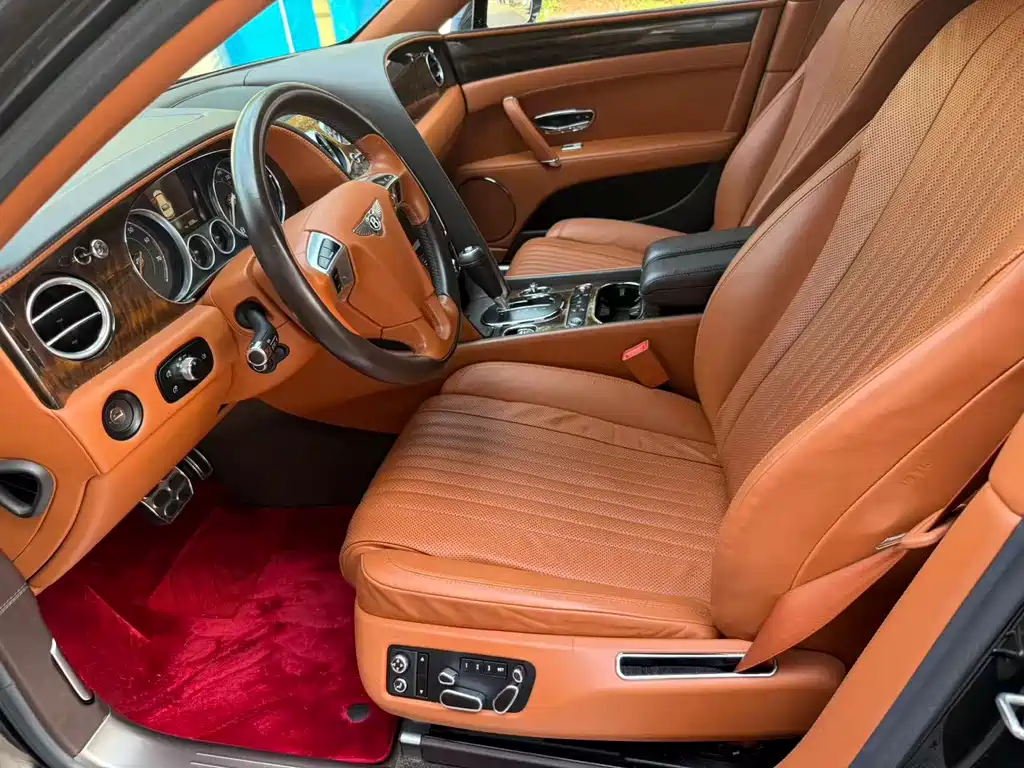Bentley Flying Spur — миниатюра 11