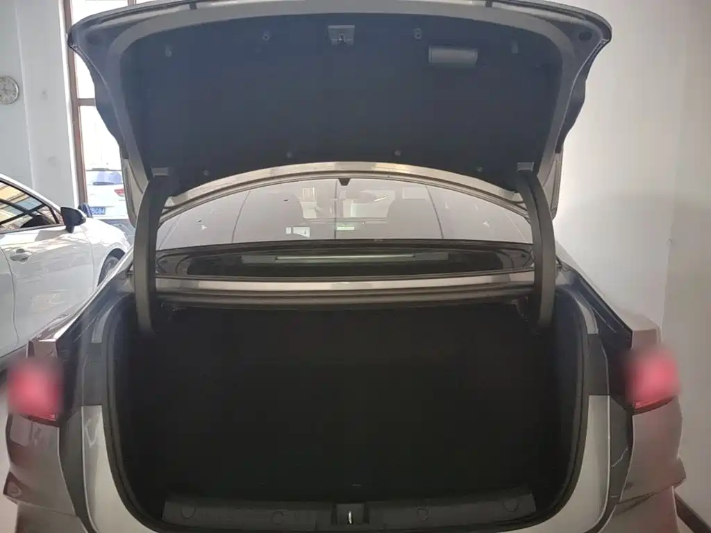 BYD Qin L — миниатюра 19