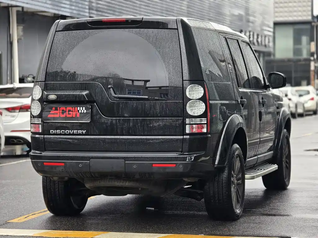 Land Rover Discovery — миниатюра 12