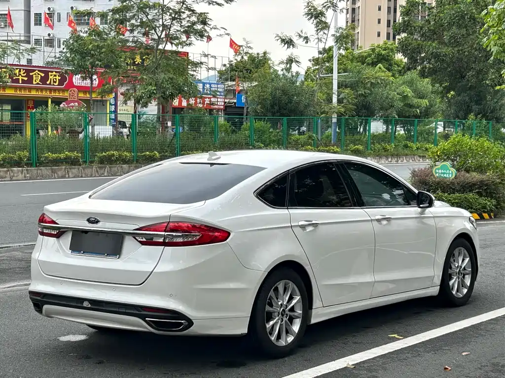 Ford Mondeo 2017 EcoBoost 180 Fashion