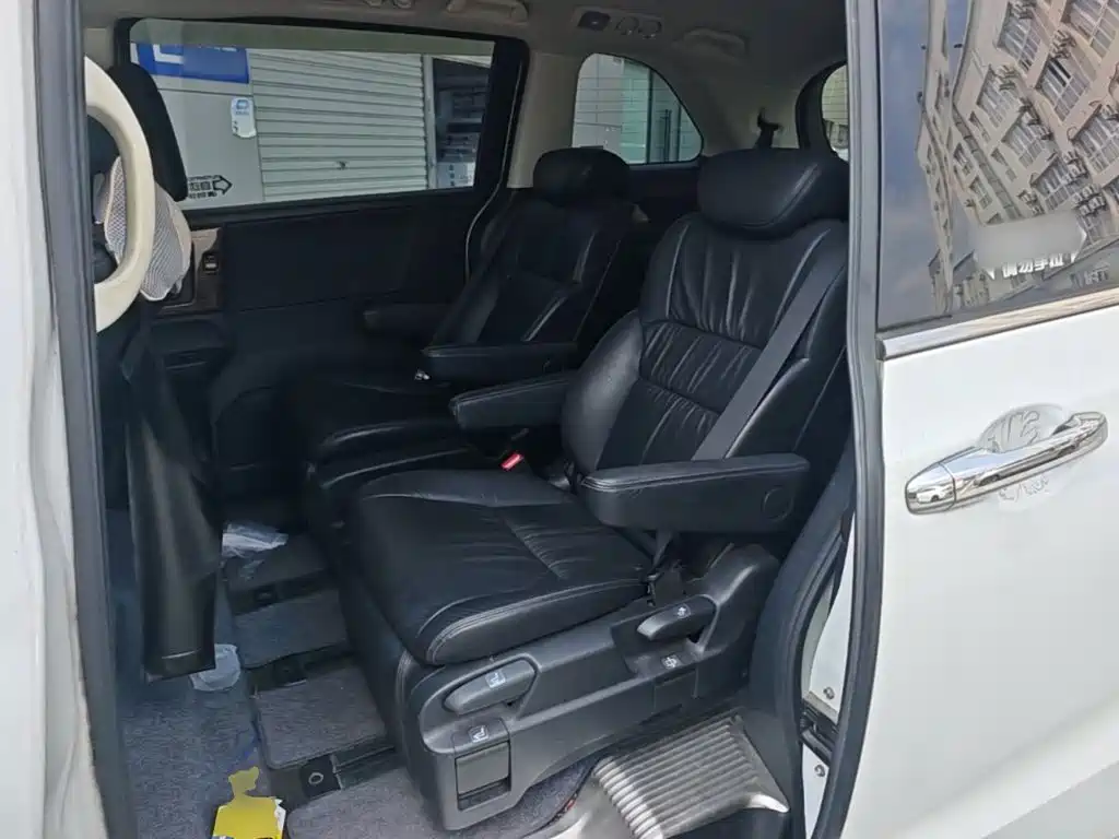 Honda Odyssey — миниатюра 17