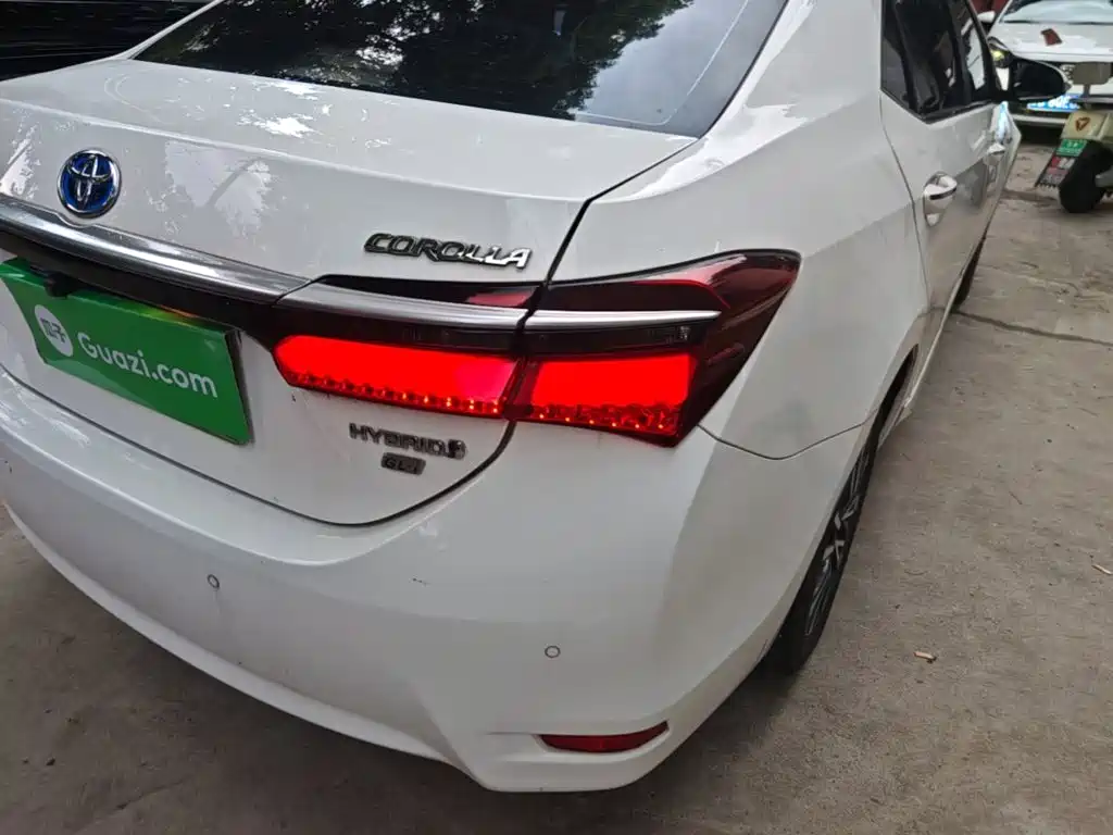 Toyota Corolla — миниатюра 8