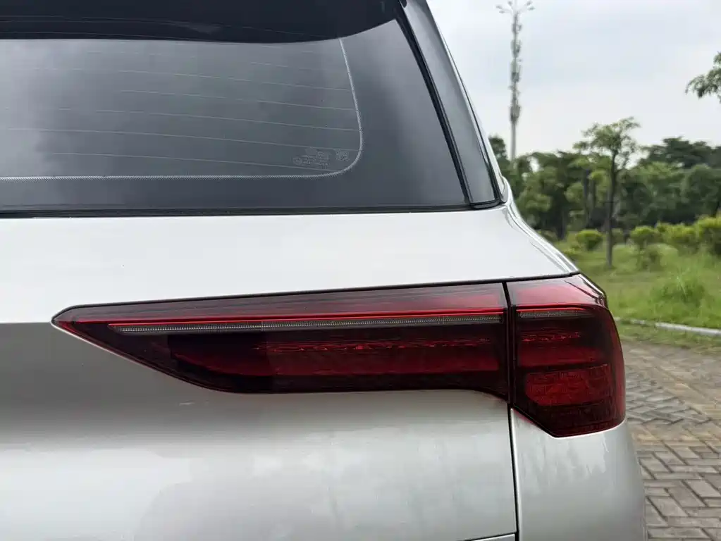 Wuling Victory — миниатюра 16