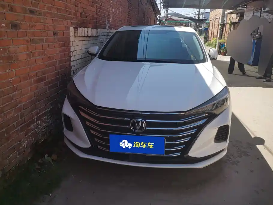 Changan Eado — миниатюра 2