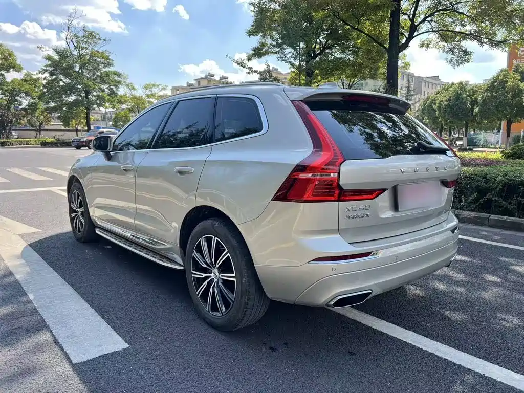 Volvo XC60 — миниатюра 12
