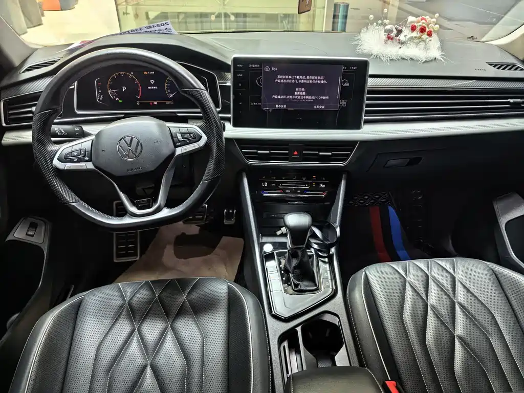 Volkswagen Tiguan L — миниатюра 9