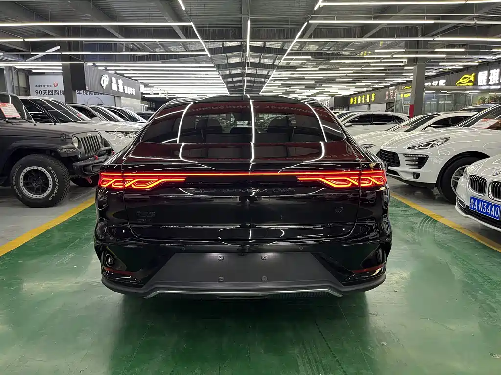 BYD Han — миниатюра 5