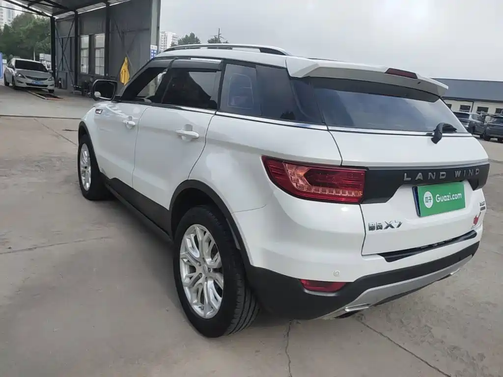 Landwind Landwind X7 — миниатюра 5