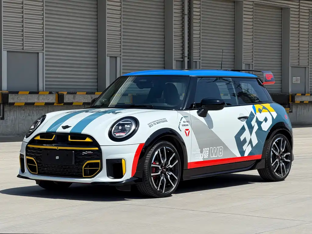 Mini Mini JCW 2025
