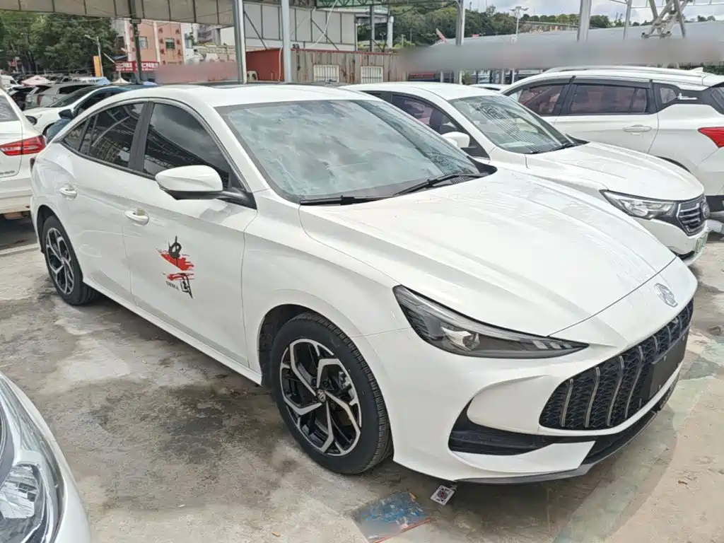 MG MG5 — миниатюра 4
