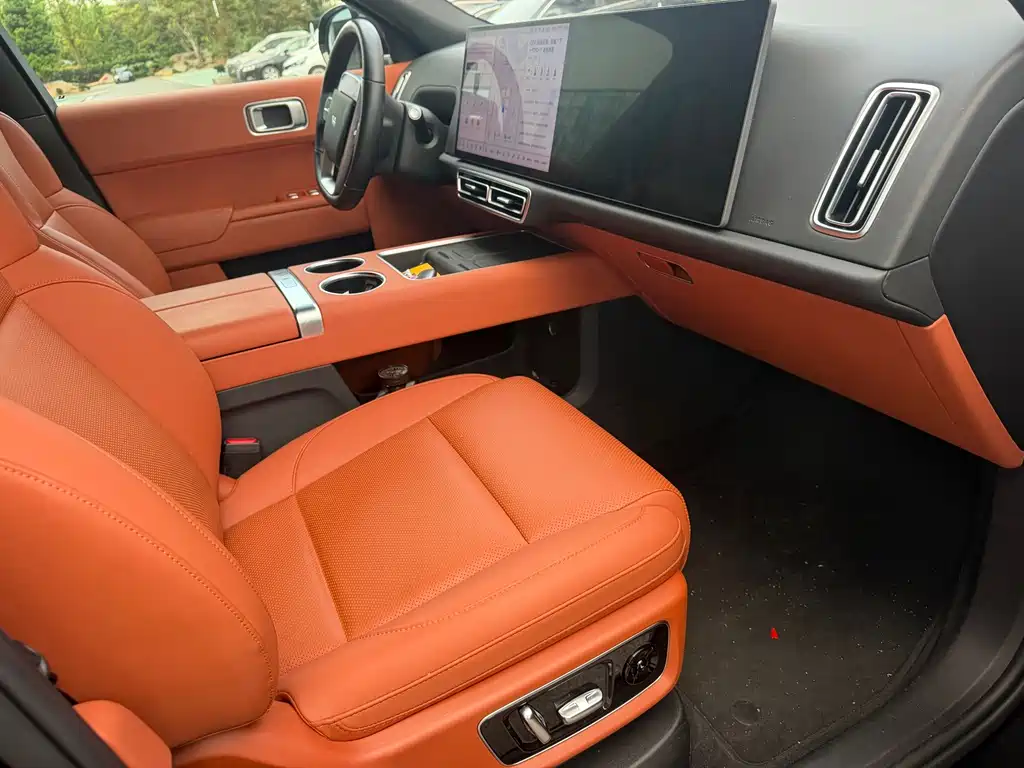 Li Auto Li L8 — миниатюра 12