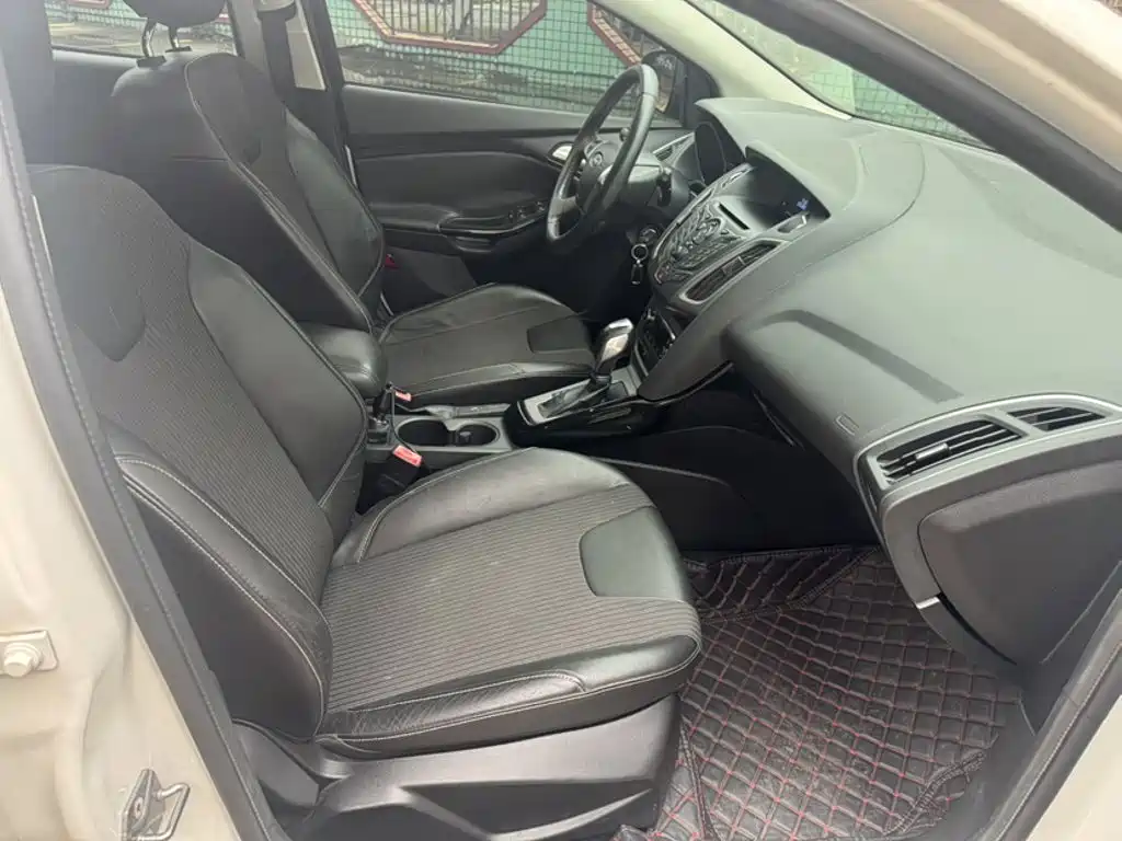 Ford Focus — миниатюра 14