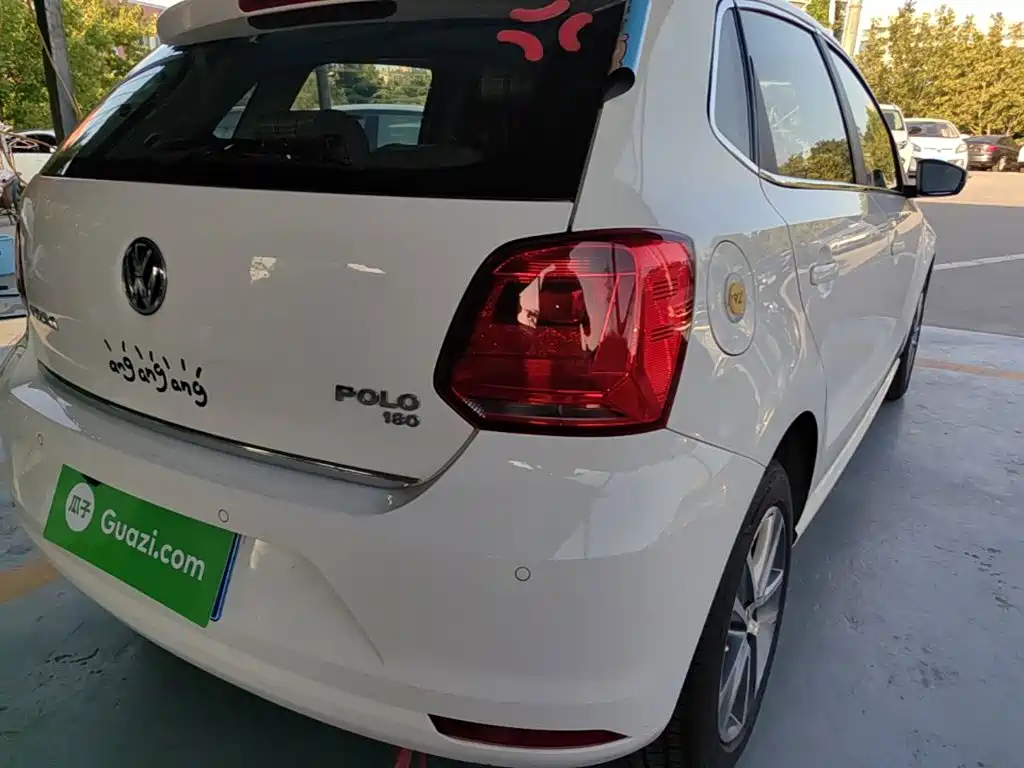Volkswagen Polo — миниатюра 8